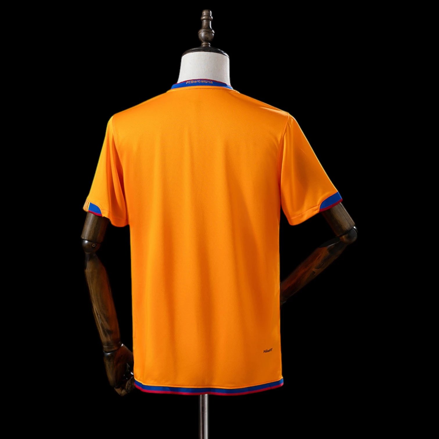 Barcelona FC 06/07 Retro Jersey — QC