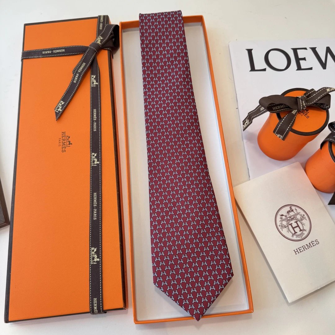 Hermes Silk Tie Ver.L — Photo 3