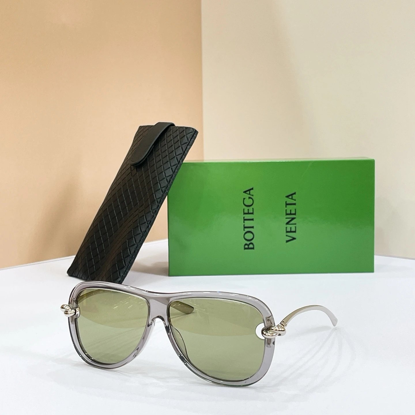 Bottega Veneta BV1513S Sunglasses 61-9-145 Ver.B — photo 8
