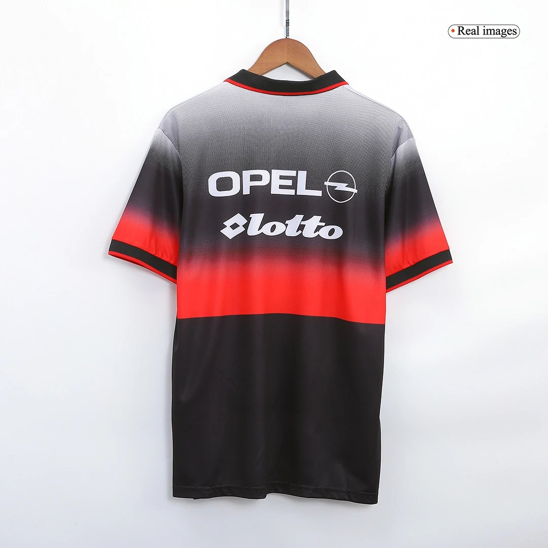 AC Milan 1996/97 Retro Jersey — photo 2
