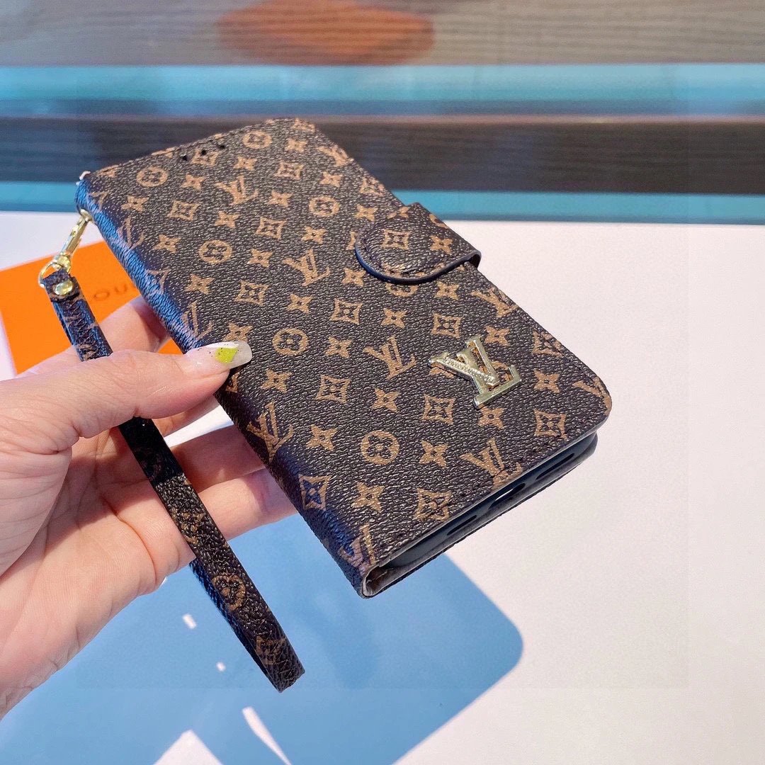 Louis Vuitton Phone Case Ver.M — QC
