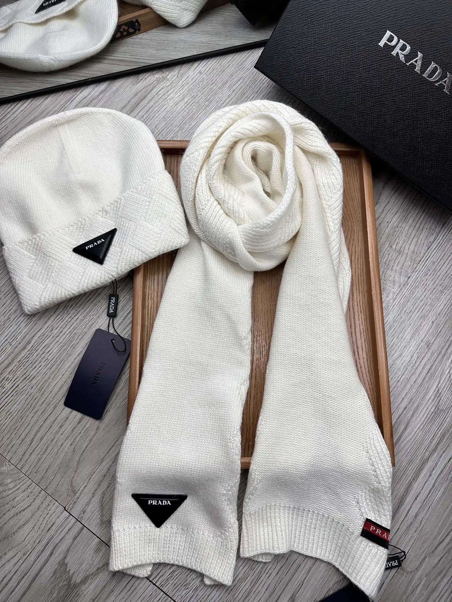 Prada Wool Rabbit Fur Scarf & Hat Set Ver.C — Photo 8