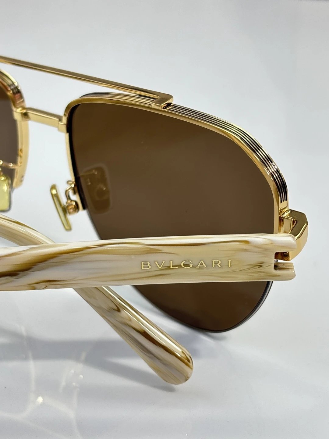Bvlgari BV40090U Sunglasses 59-16-145 Ver.A — Zdjęcie 9