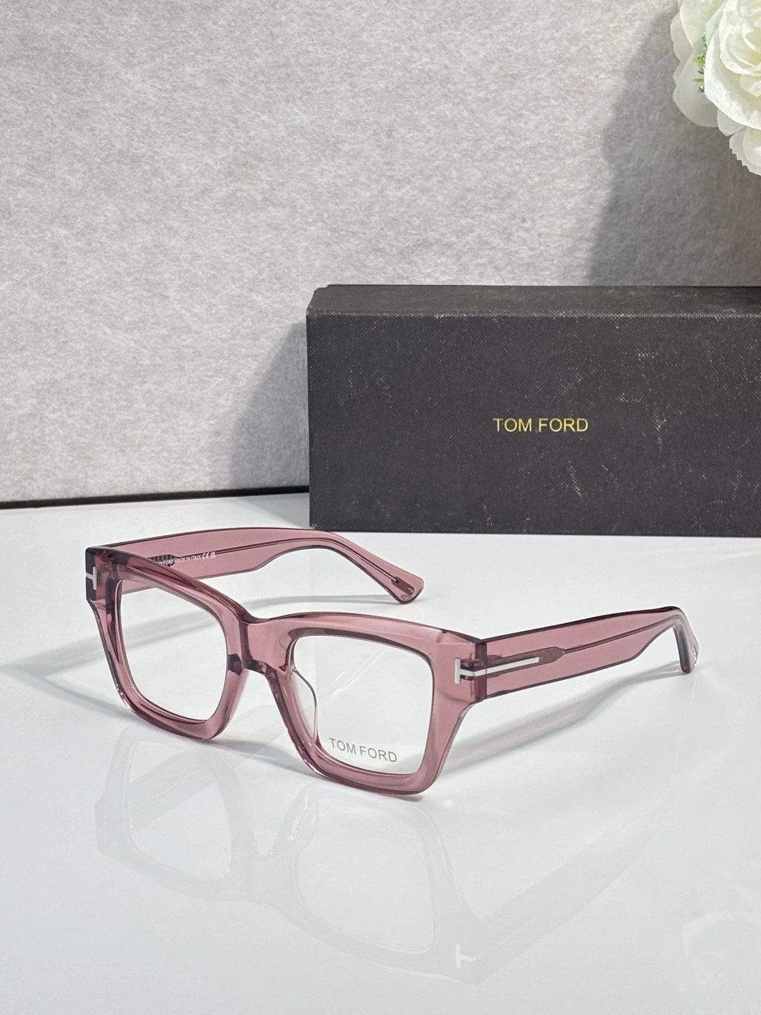 Tom Ford FT1154 Sunglasses 50-22-145 — Zdjęcie 3
