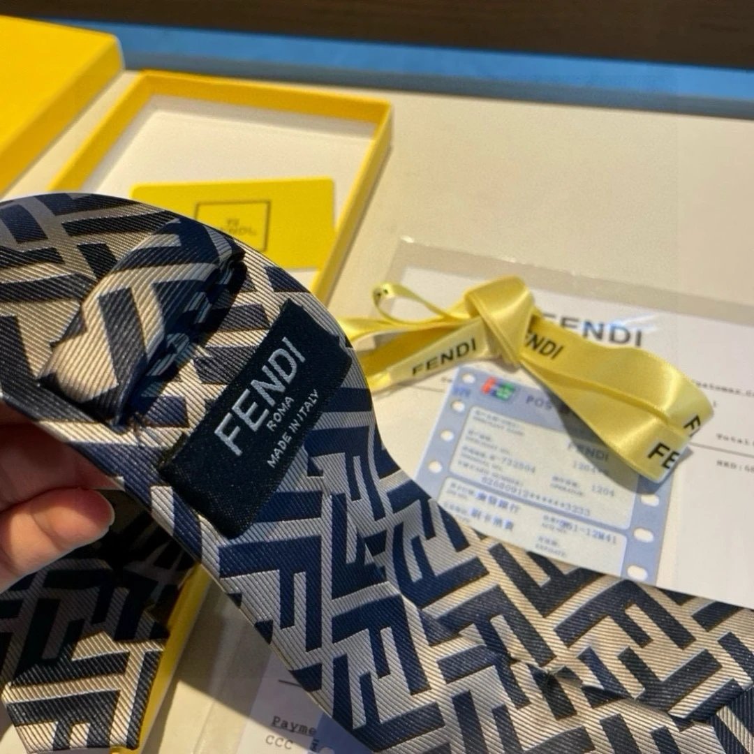 Fendi Silk Tie Ver.D — QC
