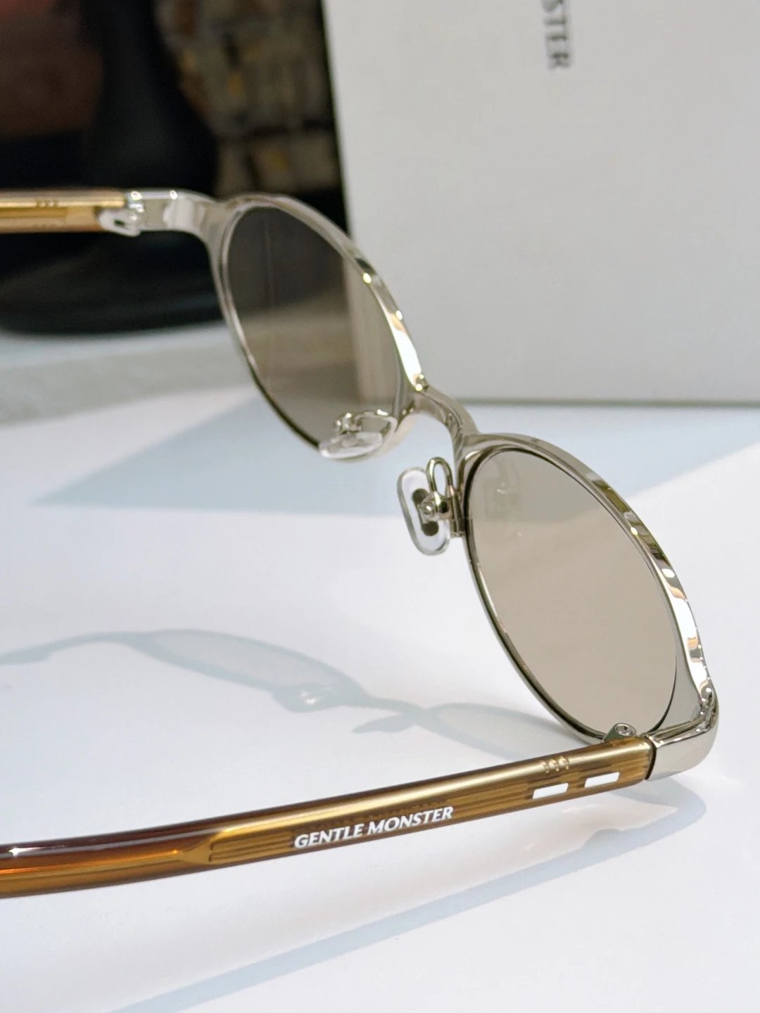Gentle Monster MOODY Sunglasses 55-22-14 — photo 8