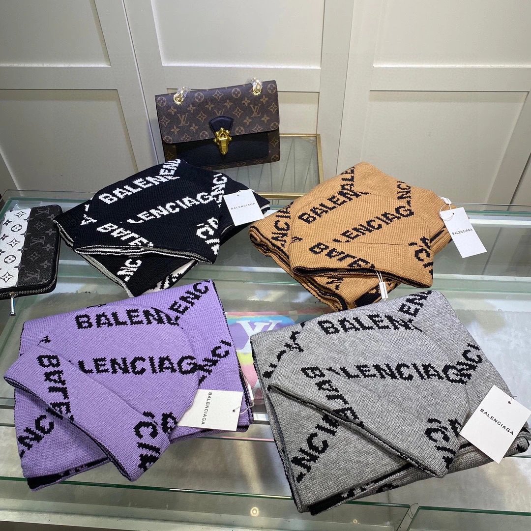 Balenciaga Wool Cashmere Scarf & Hat Set Ver.B — Zdjęcie 9