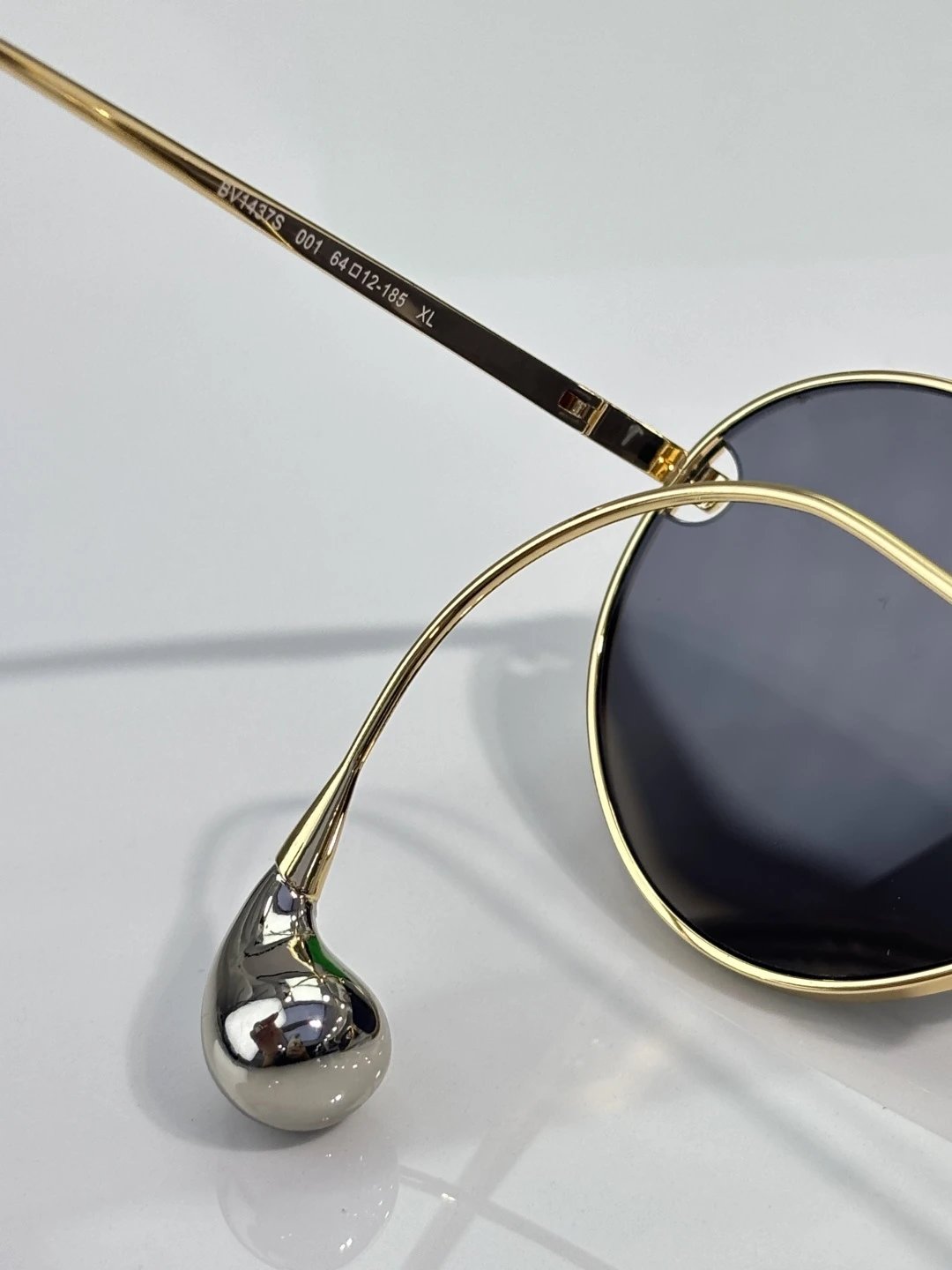 Bottega Veneta BV1437S Sunglasses 64-12-185 Ver.A — Photo 9