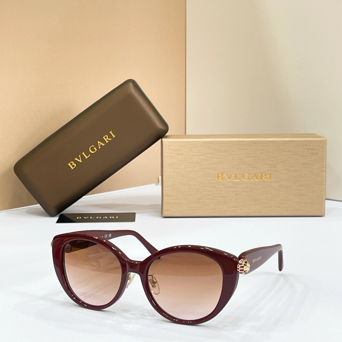 Bvlgari BV50073I Sunglasses 54-18-140 Ver.A — photo 2