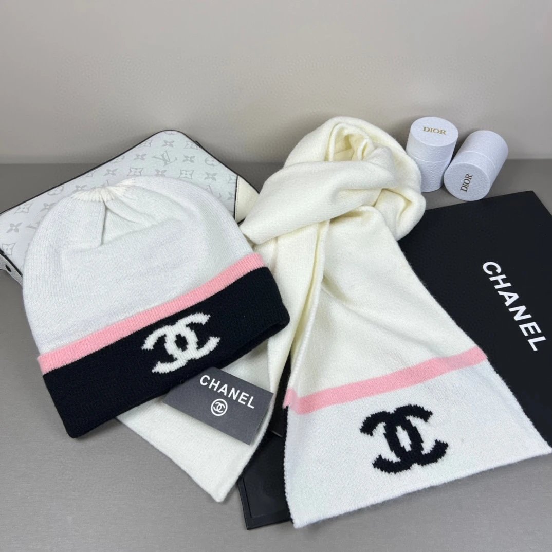 Chanel Scarf & Hat Set Ver.D — Zdjęcie 3