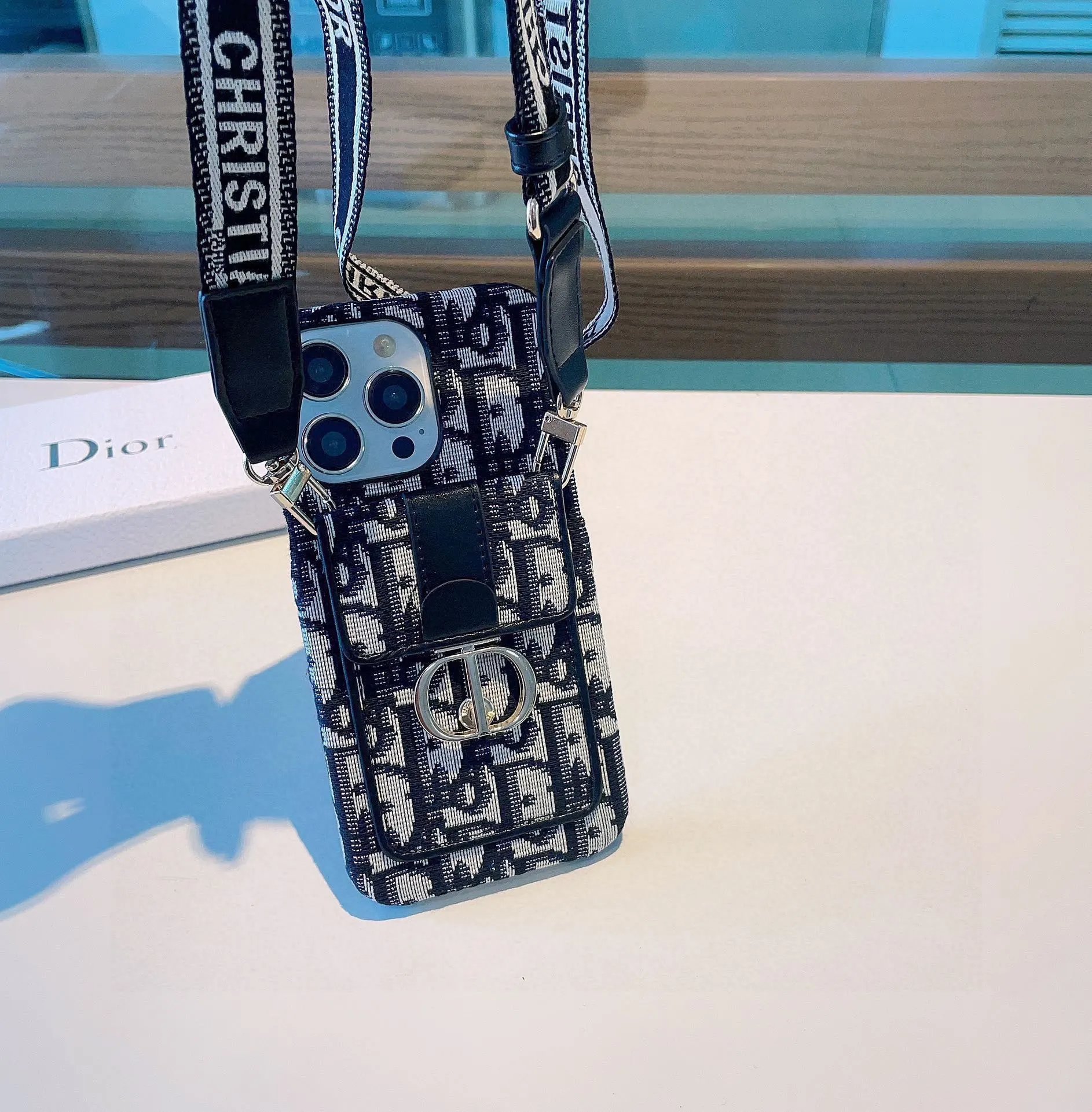 Dior Phone Case Ver.M — Zdjęcie 3