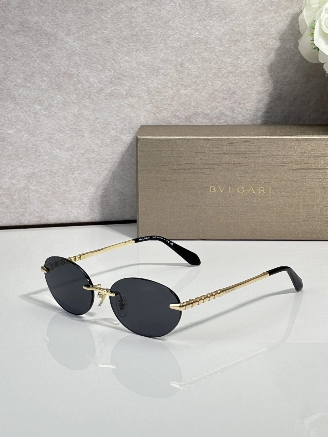 Bvlgari BV50070U Sunglasses 56-16-145 Ver.A — photo 7