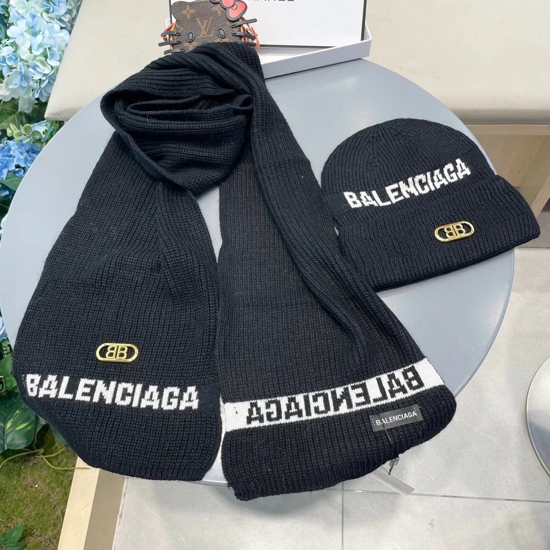 Balenciaga Wool Rabbit Fur Scarf & Hat Set Ver.B — QC