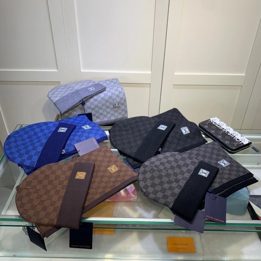 Louis Vuitton Wool Cashmere Scarf & Hat Set Ver.E — Photo 6