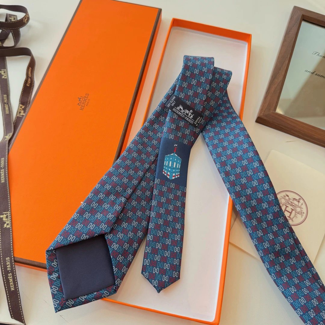 Hermes Silk Tie Ver.C — Photo 3