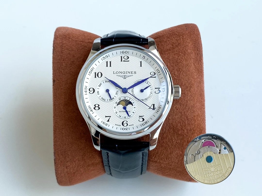 Longines automatisch horloge met maanfase en zwarte lederen band