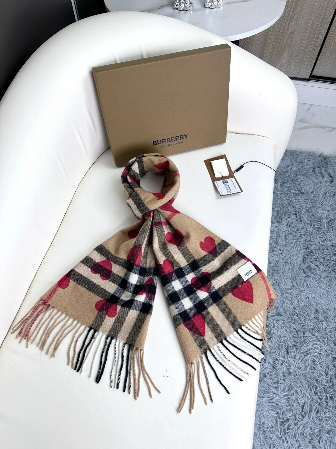 Burberry Cashmere Scarf Ver.A — QC