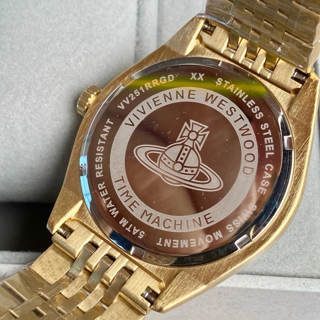 Vivienne Westwood Pink Gold Quartz Watch 39mm — Photo 8