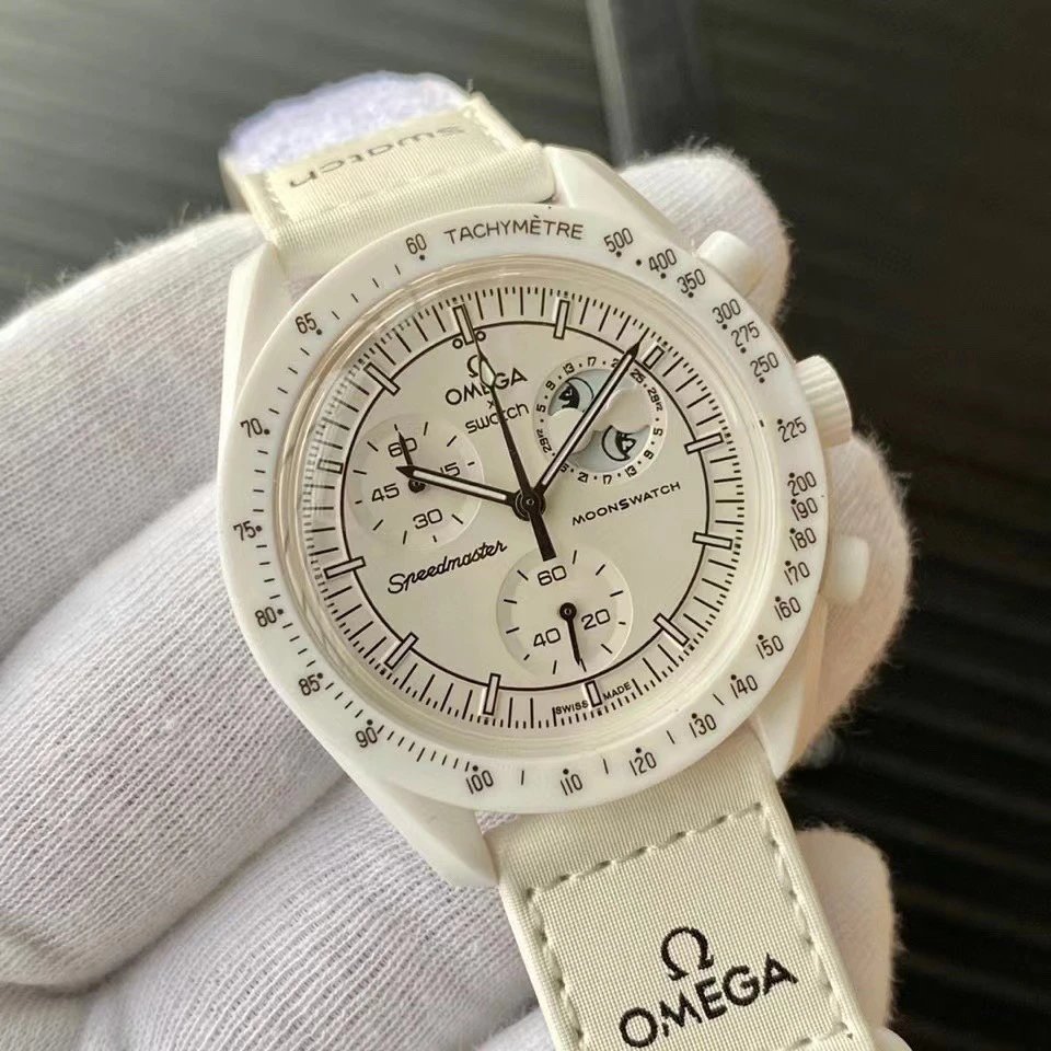 Omega Speedmaster Quartz Watch 42mm Ver.C — Zdjęcie 2