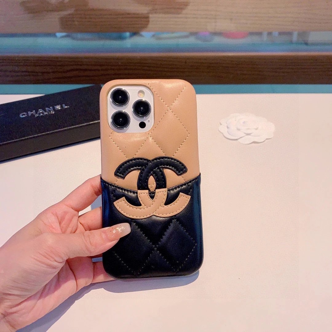 Chanel Phone Case Ver.E — Photo 3