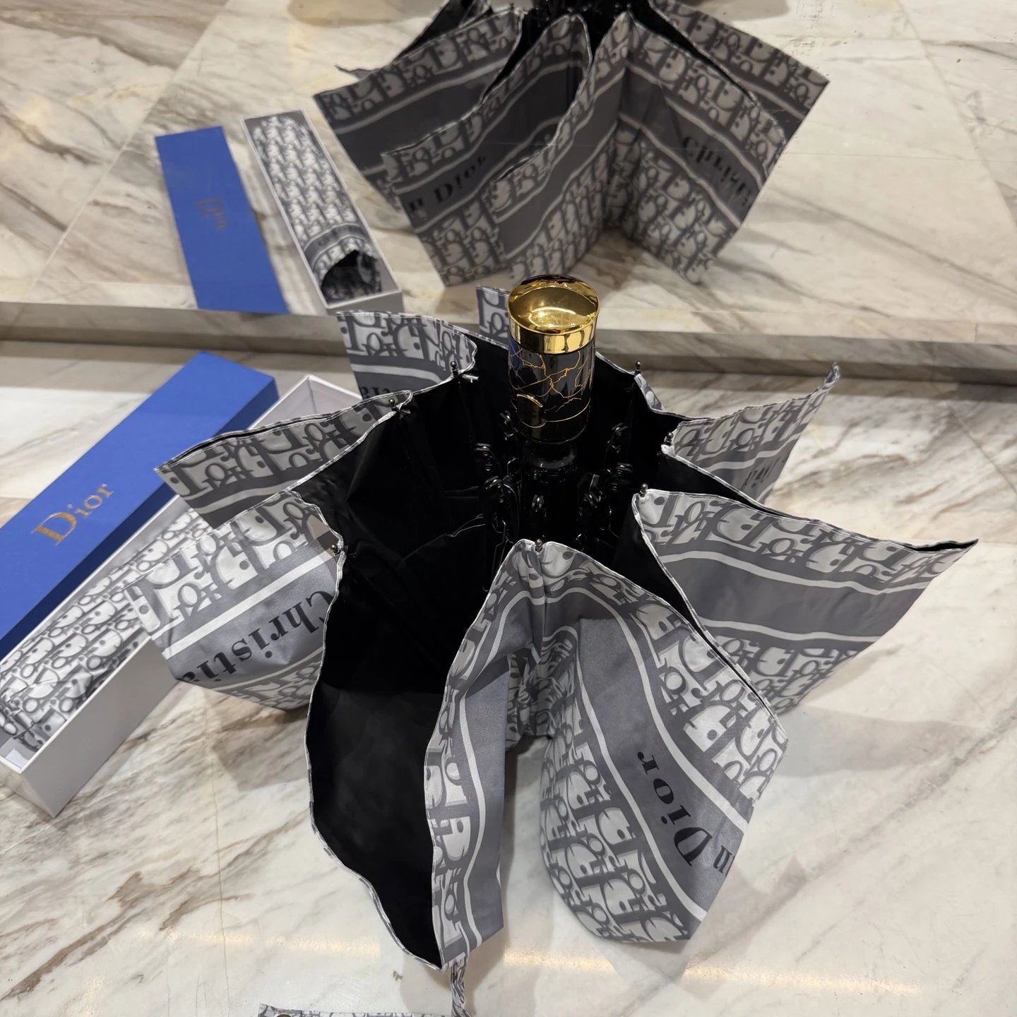 Dior UV Protection Folding Umbrella Ver.F — QC
