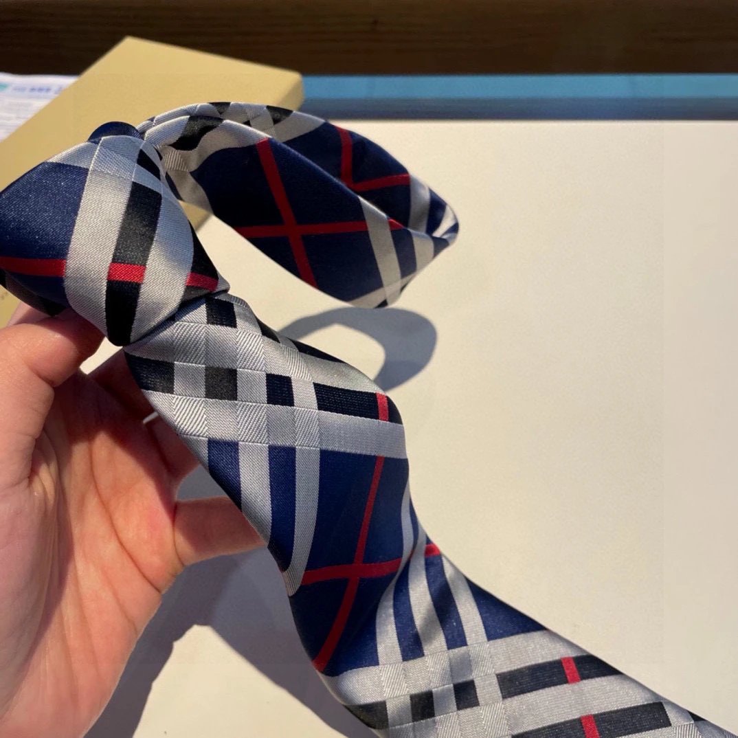 Burberry Silk Tie Ver.P — Photo 7