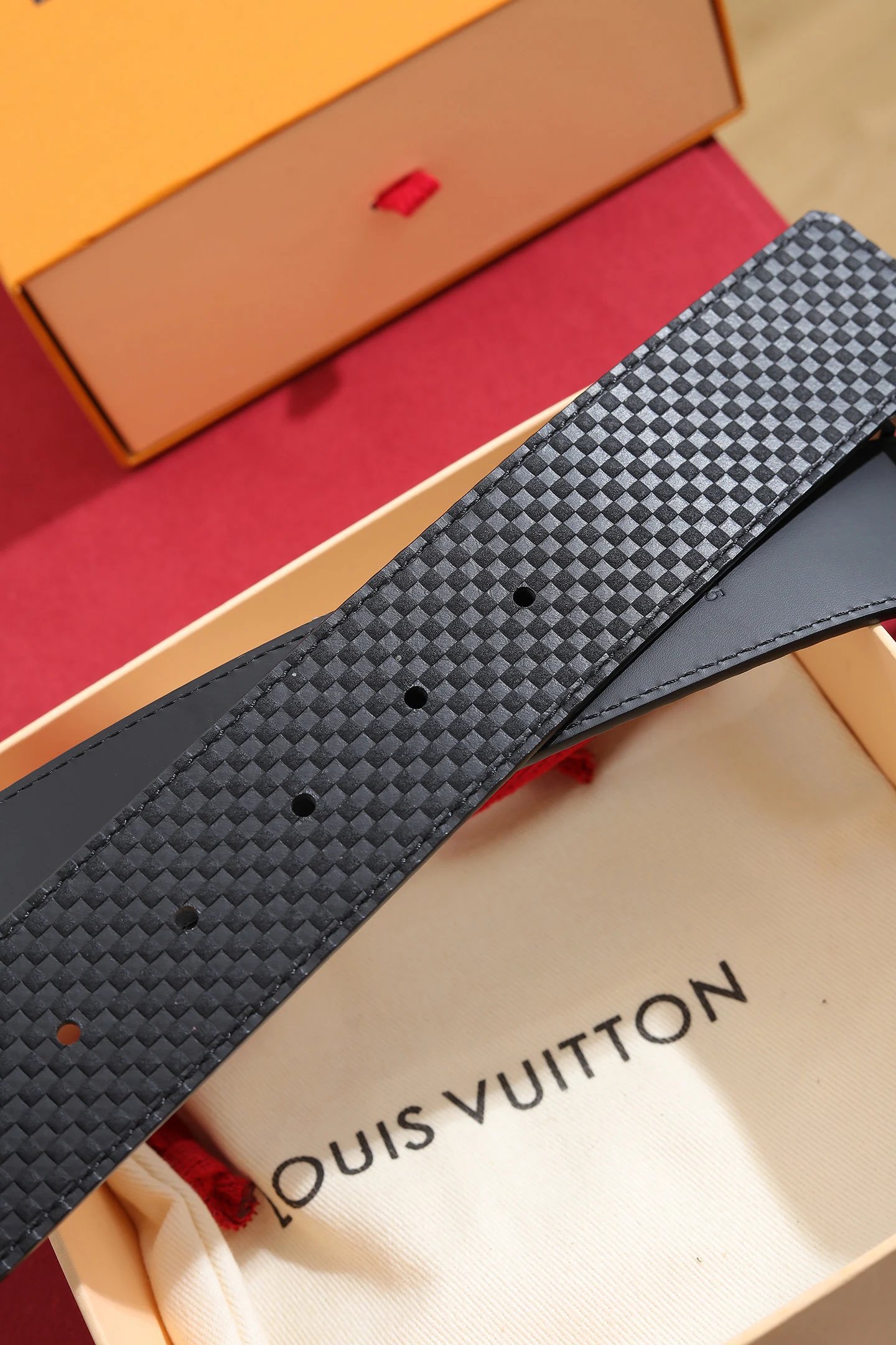 Louis Vuitton Leather Belt Ver.C — photo 9