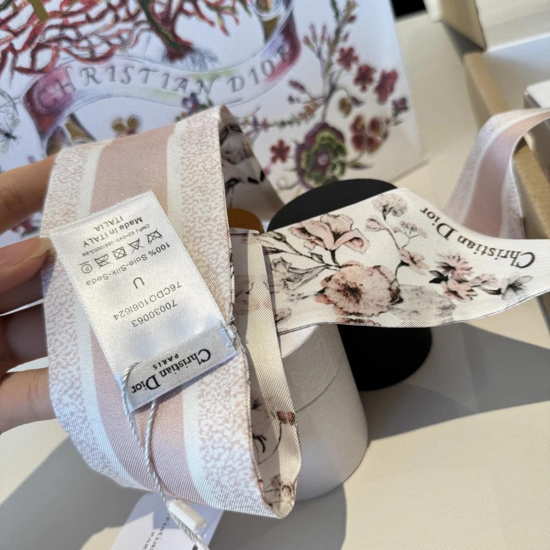 Dior Silk Ribbon Ver.Q — Zdjęcie 7