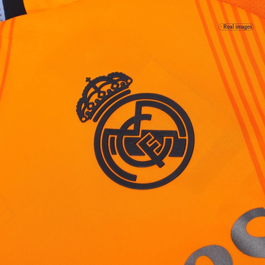 Real Madrid 24/25 Away Jersey (Player Version) — Photo 8