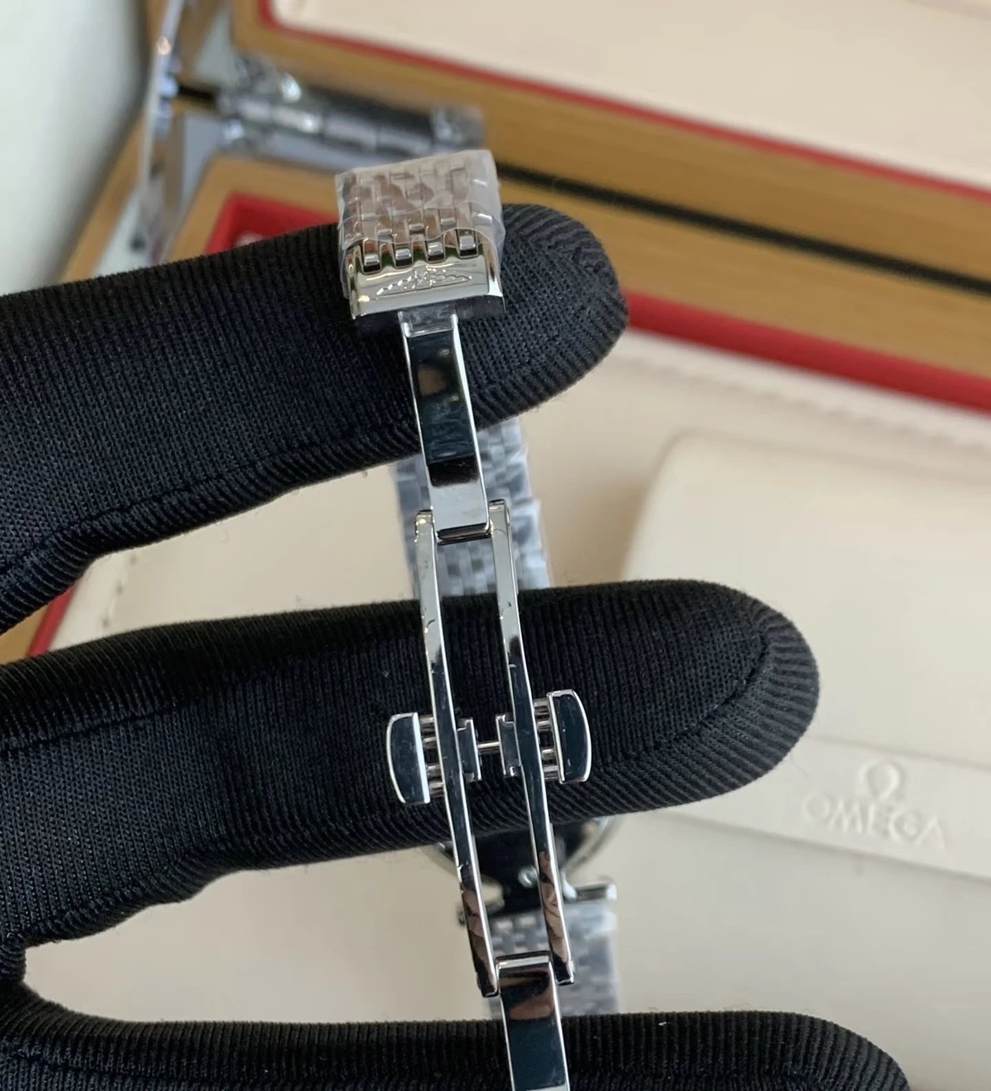 Longines La Grande Classique Quartz Ladies Watch 24mm Ver.D — QC