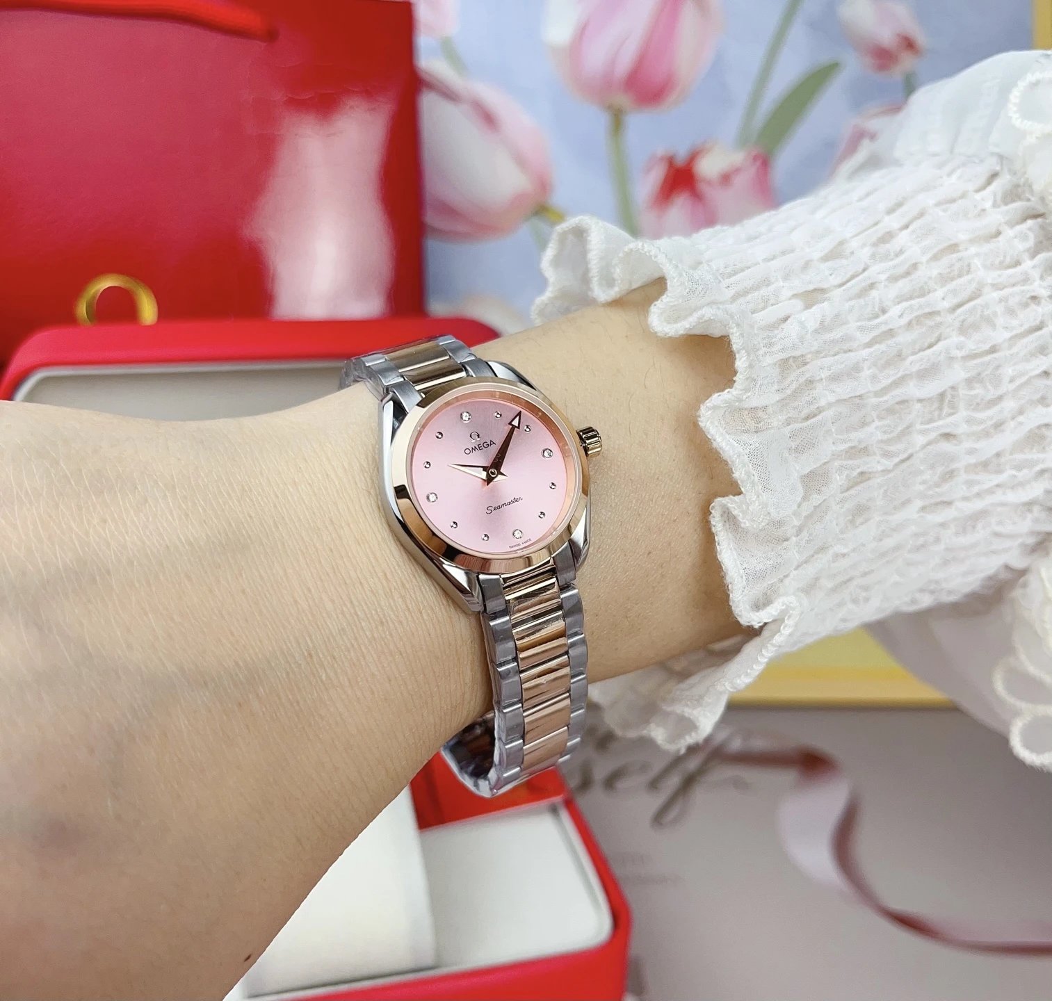 Omega Seamaster Quartz Ladies Watch 28mm — Photo 7