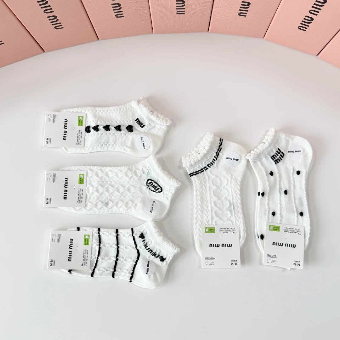 Miu Miu Classic Quarter Socks 5-Pair Box — photo 7