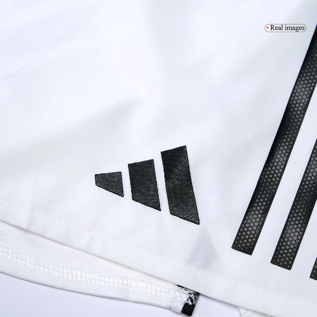 Manchester United 2025 Home Player Version Soccer Shorts 26 — Photo 7