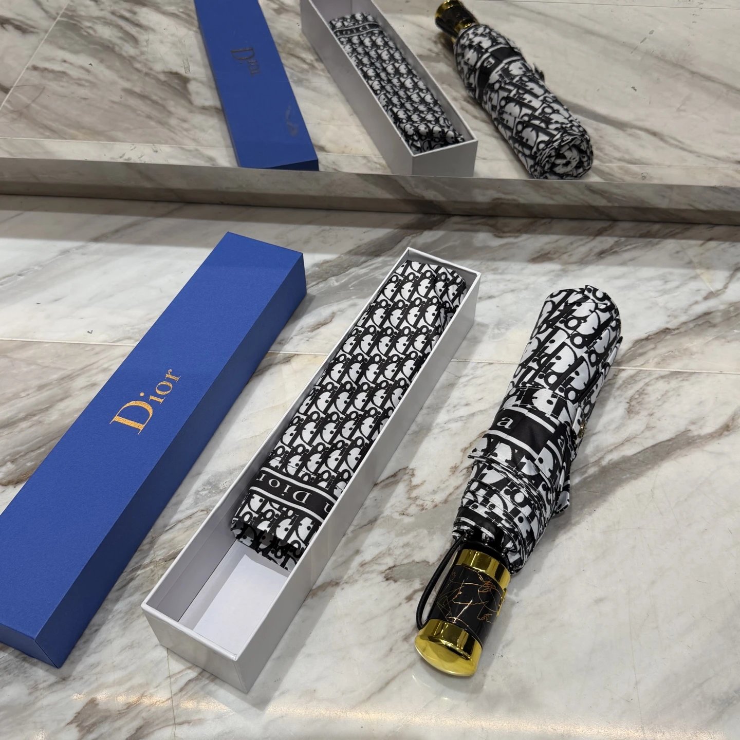Dior UV Protection Folding Umbrella Ver.G — Zdjęcie 2