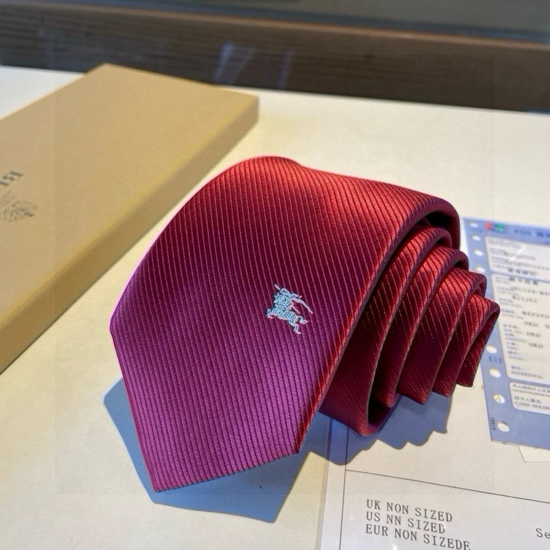 Burberry Silk Tie Ver.R — Photo 6