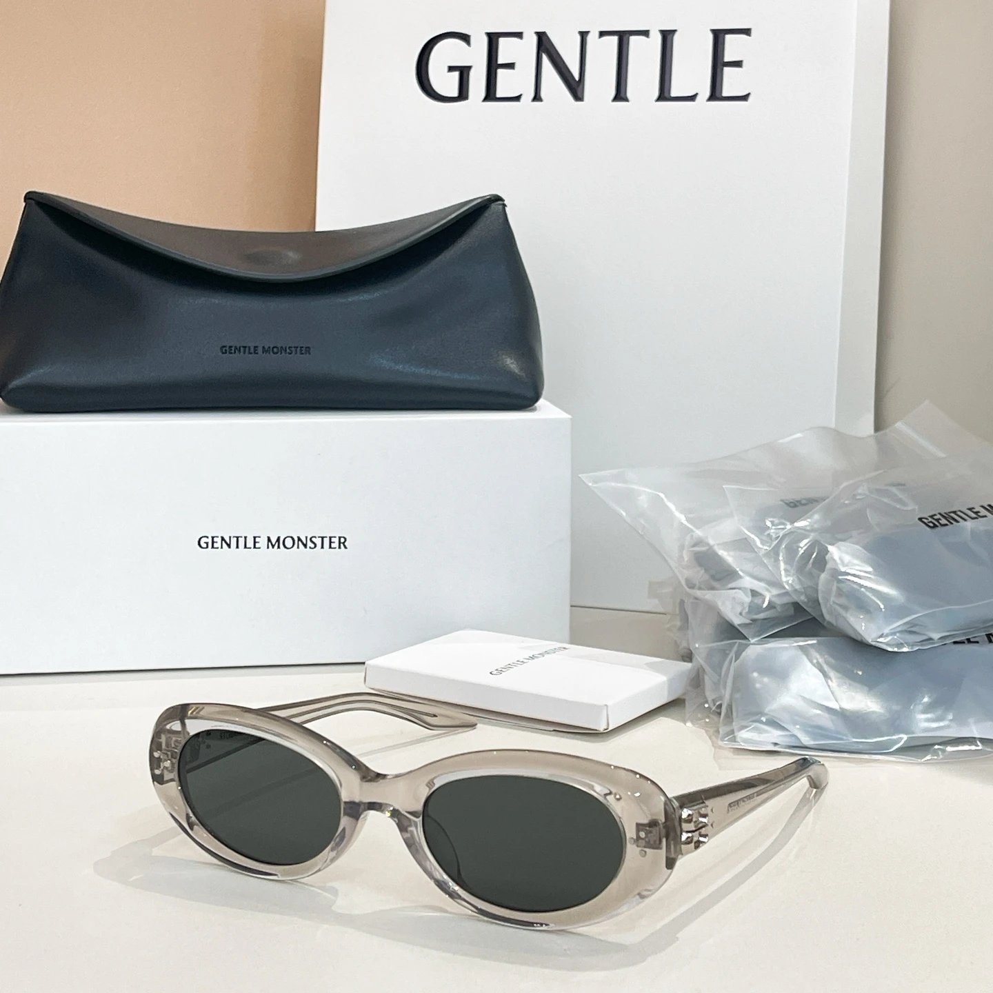 Gentle Monster COCOA Sunglasses 54-22-146 — photo 4