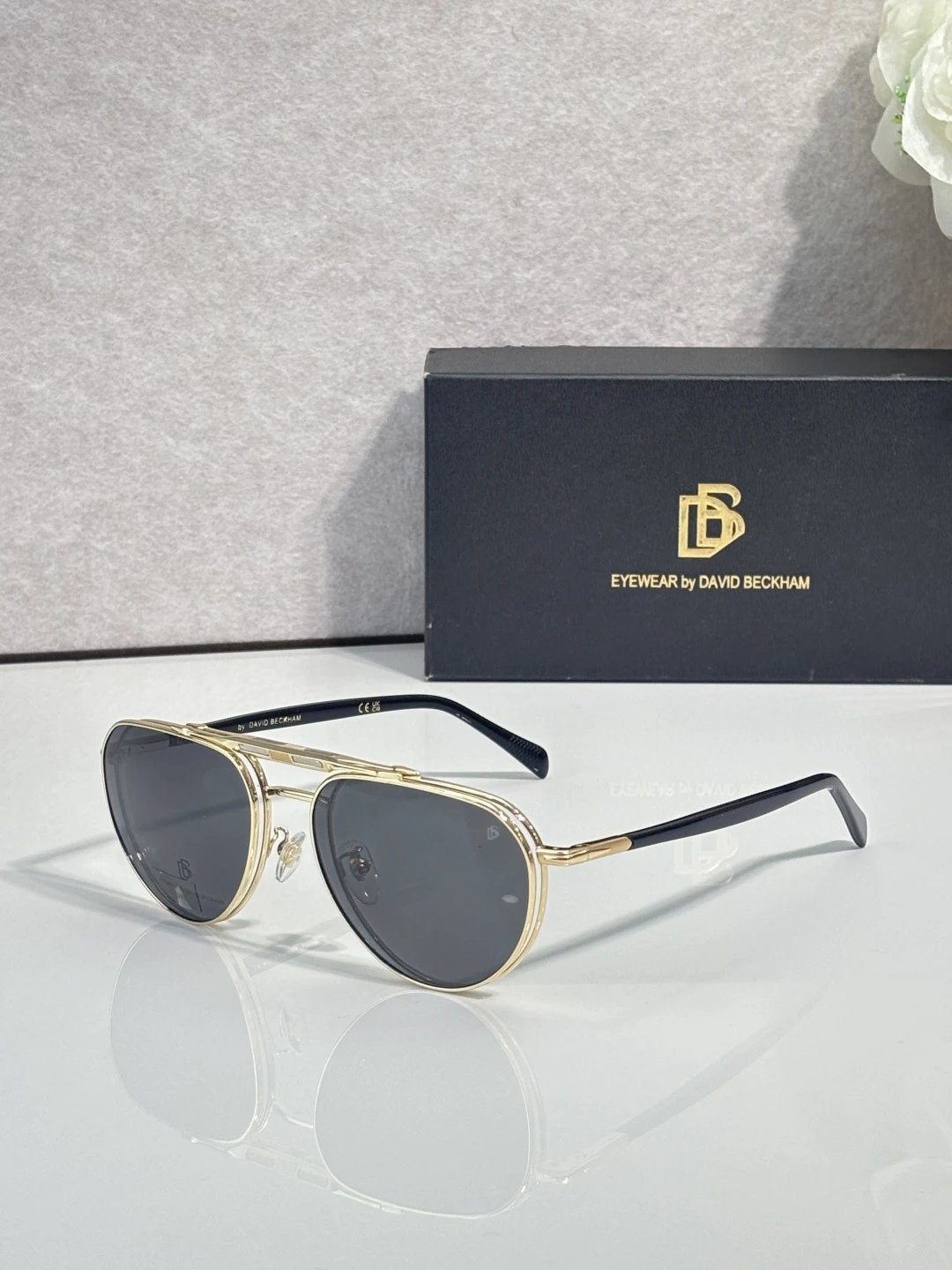 David Beckham DB 1238 Sunglasses Ver.A — photo 3