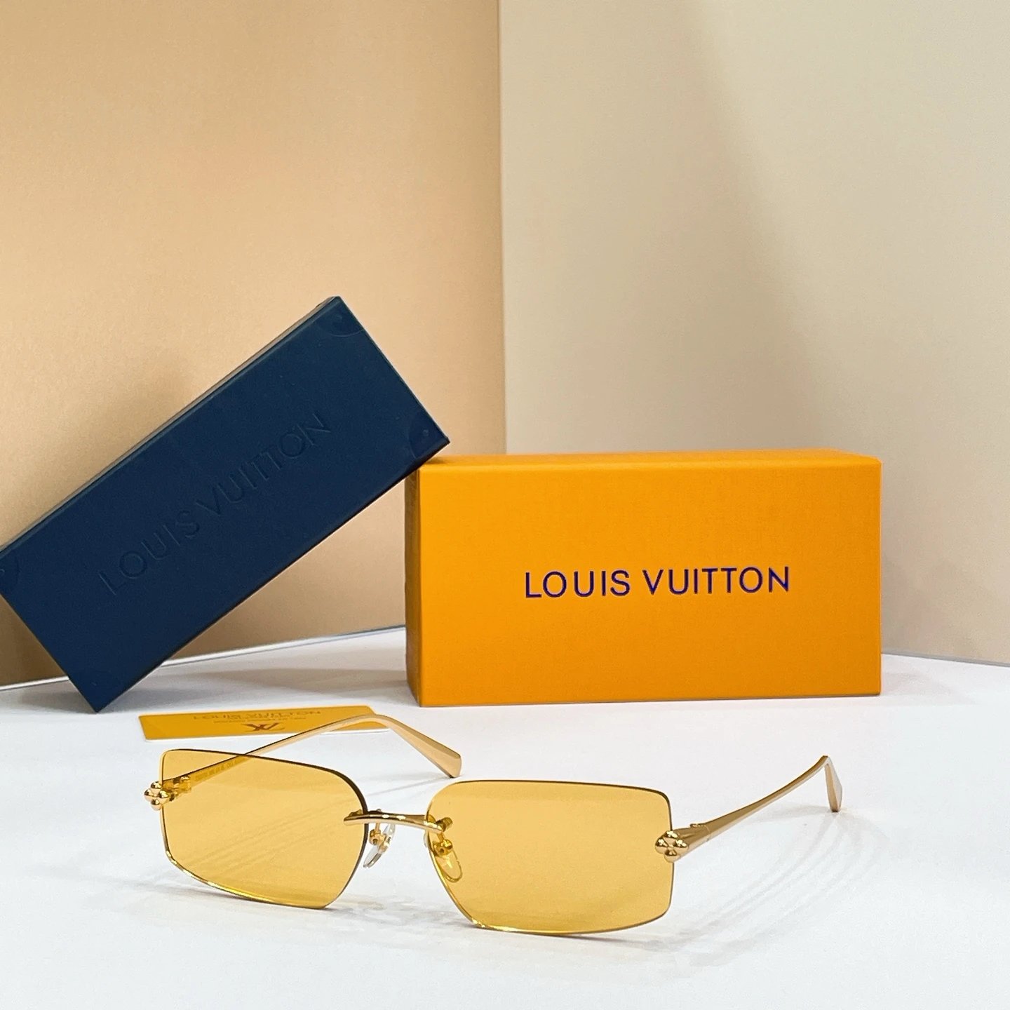 Louis Vuitton Sunglasses Ver.C — QC