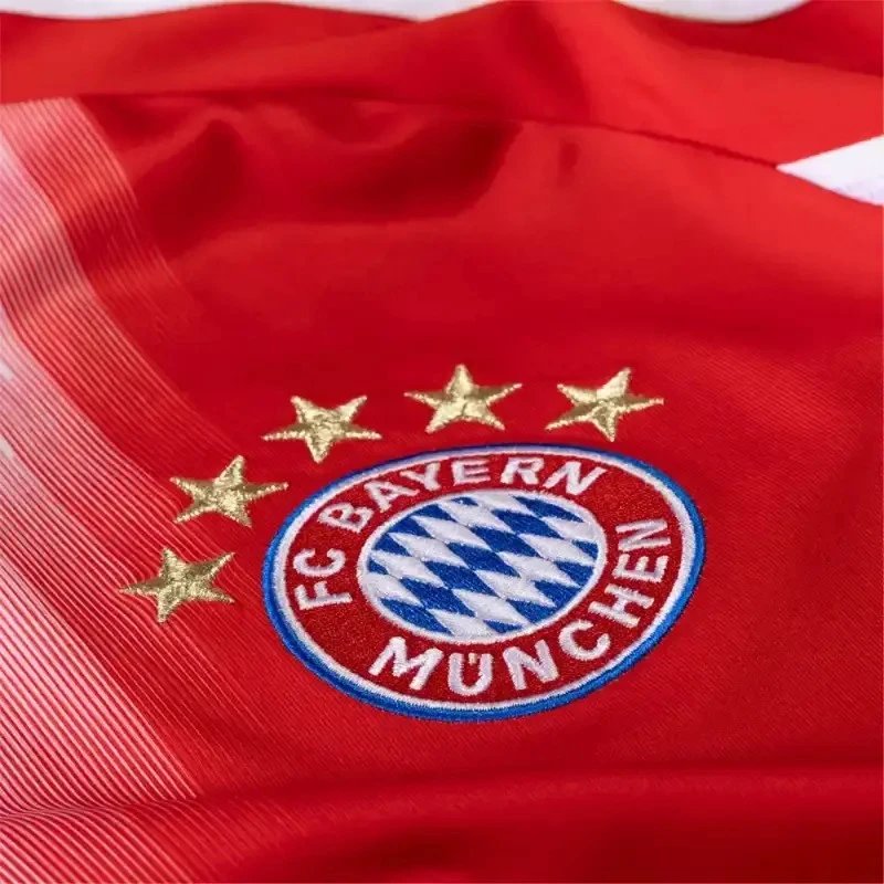 Bayern Munich 25/26 Home Jersey — Photo 3