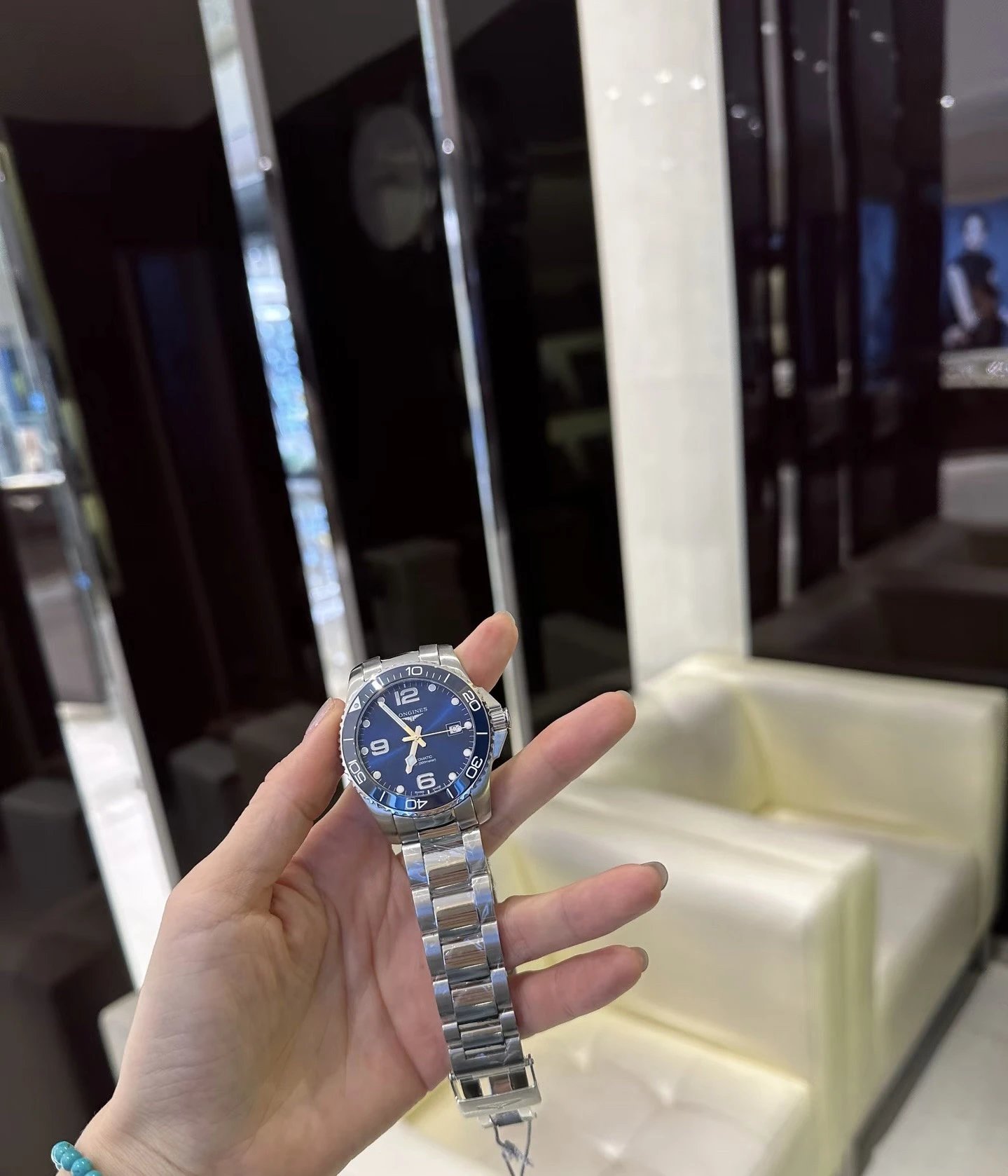 Longines Conquest Automatic Watch 41mm Ver.C — photo 5