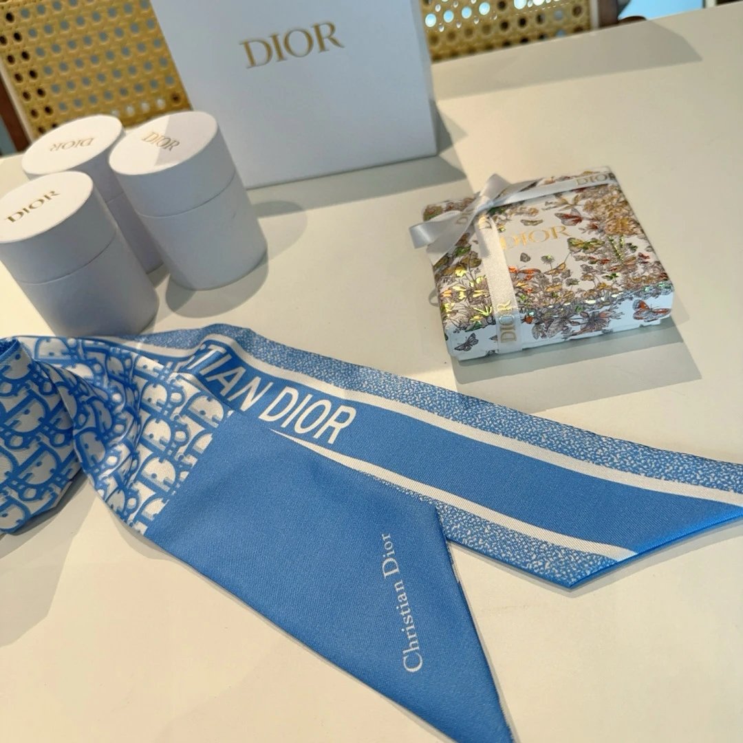 Louis Vuitton Silk Hair Ribbon Ver.G — QC