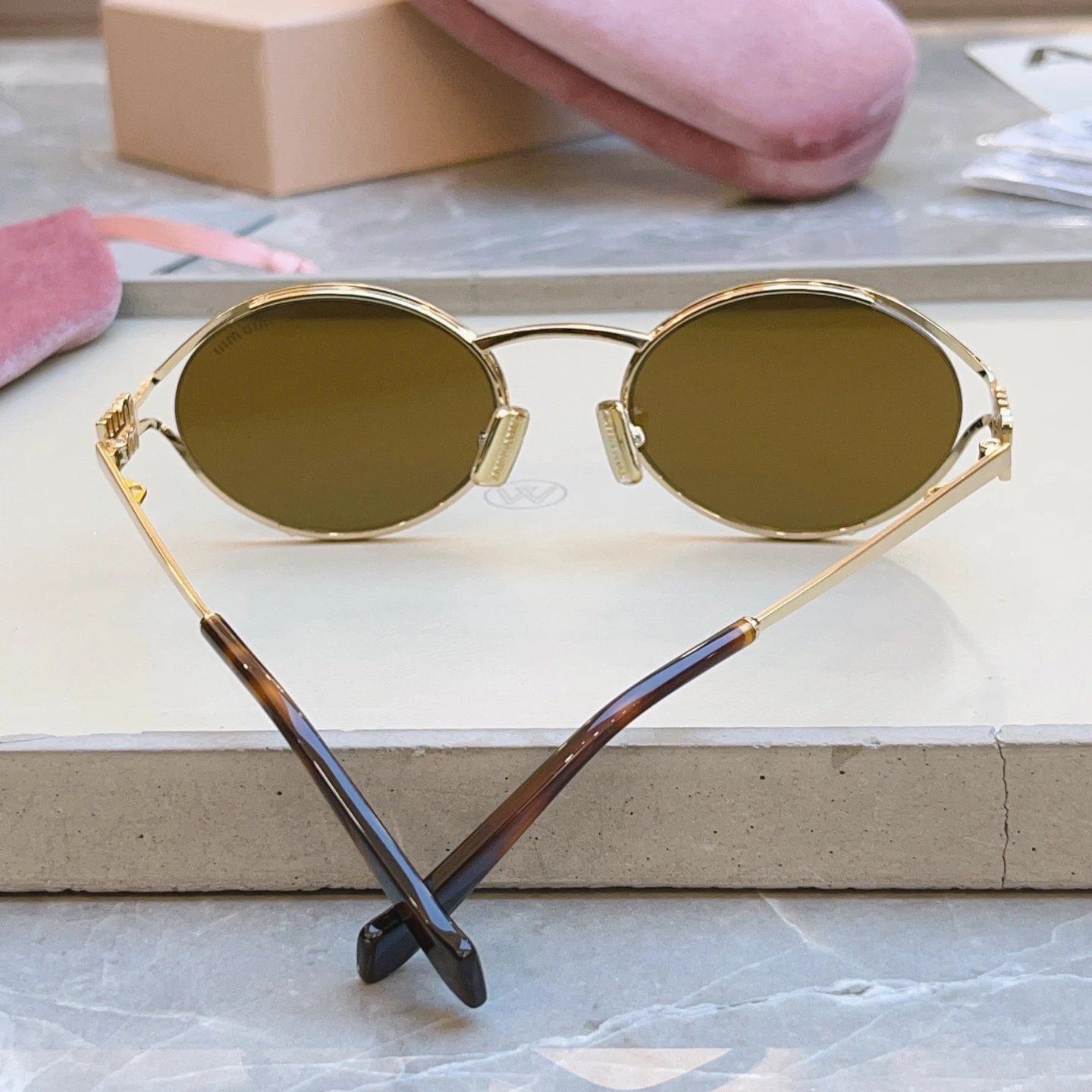 Miu Miu Sunglasses Ver.D — photo 4