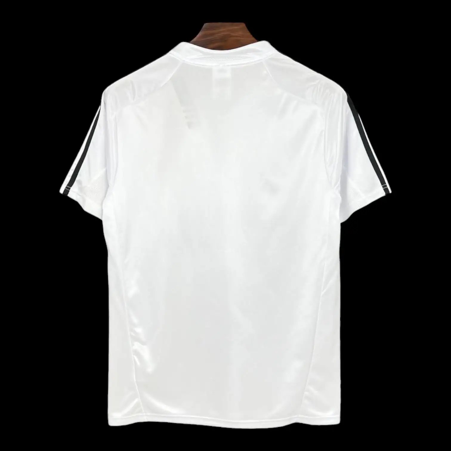 Real Madrid 2004/05 Retro Jersey — QC
