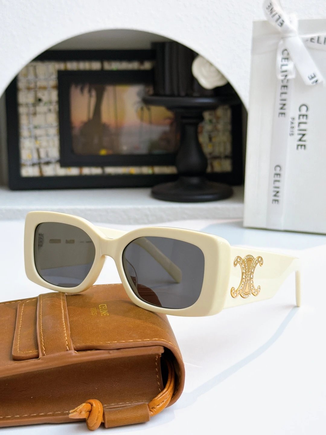 Celine CL40288 Sunglasses 53-17-145 — Zdjęcie 2