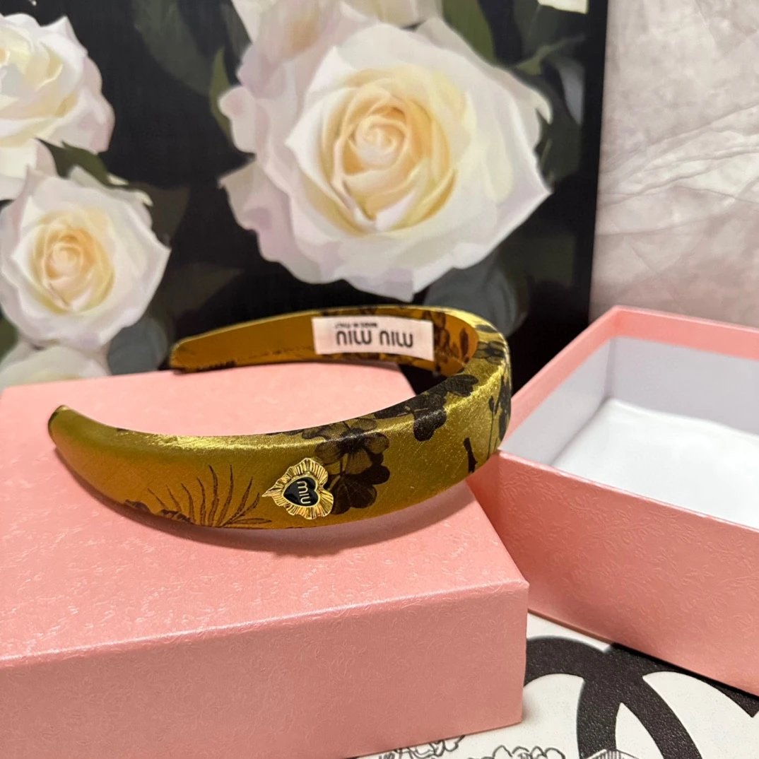 Miu Miu Headband Ver.B — QC