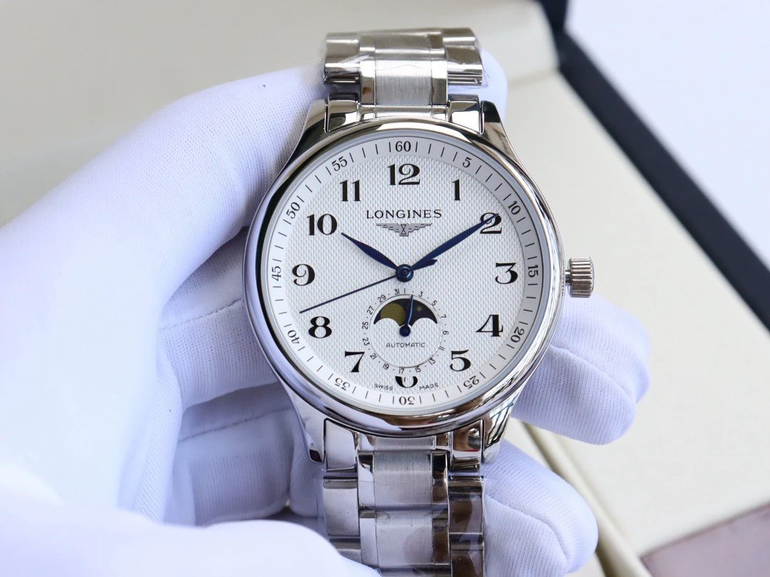 Longines automatisch horloge met maanfasewijzerplaat en roestvrijstalen band
