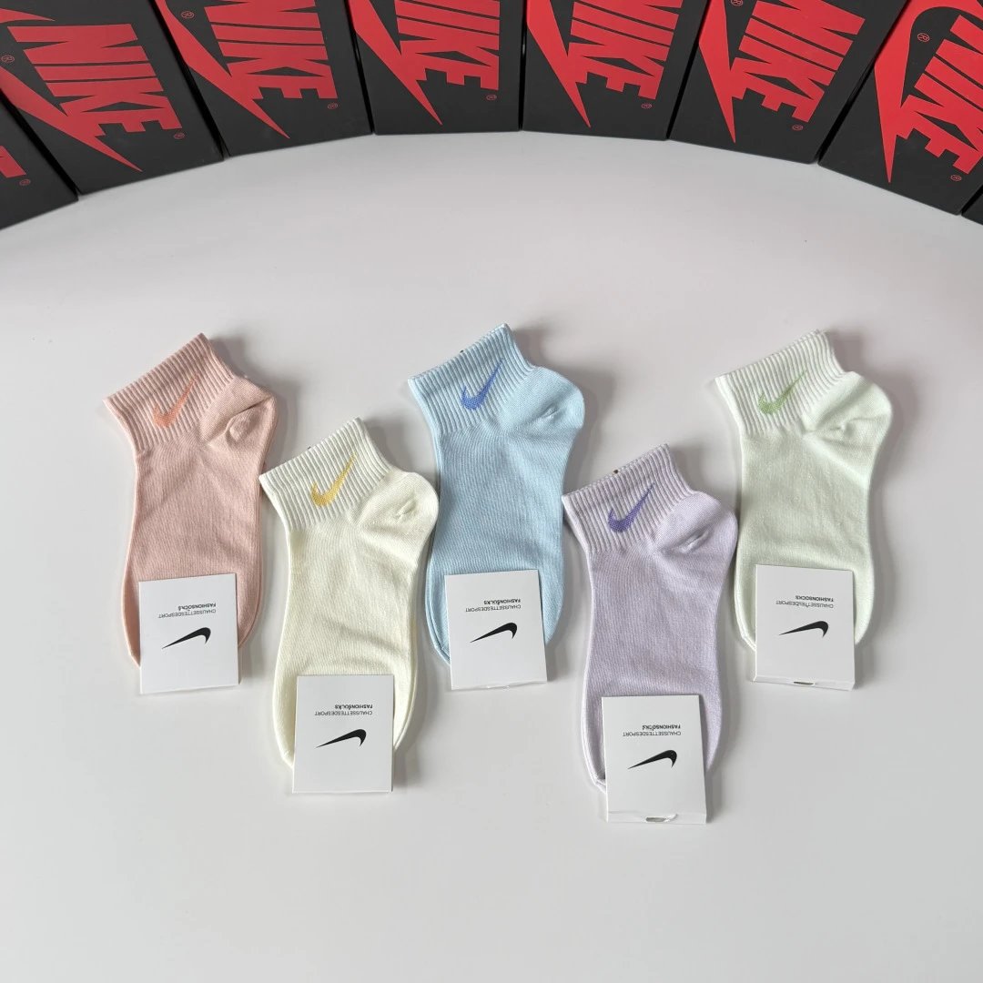 Nike Quarter Socks 5-Pair Box Ver.C — photo 2