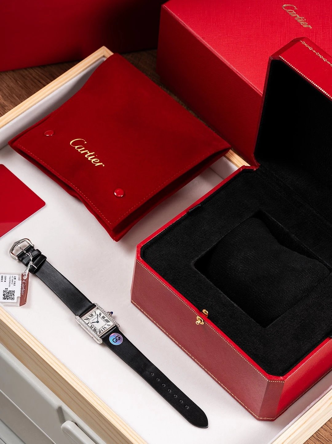 Cartier Tank Quartz Ladies Watch 29.5mm Ver.C — Zdjęcie 3