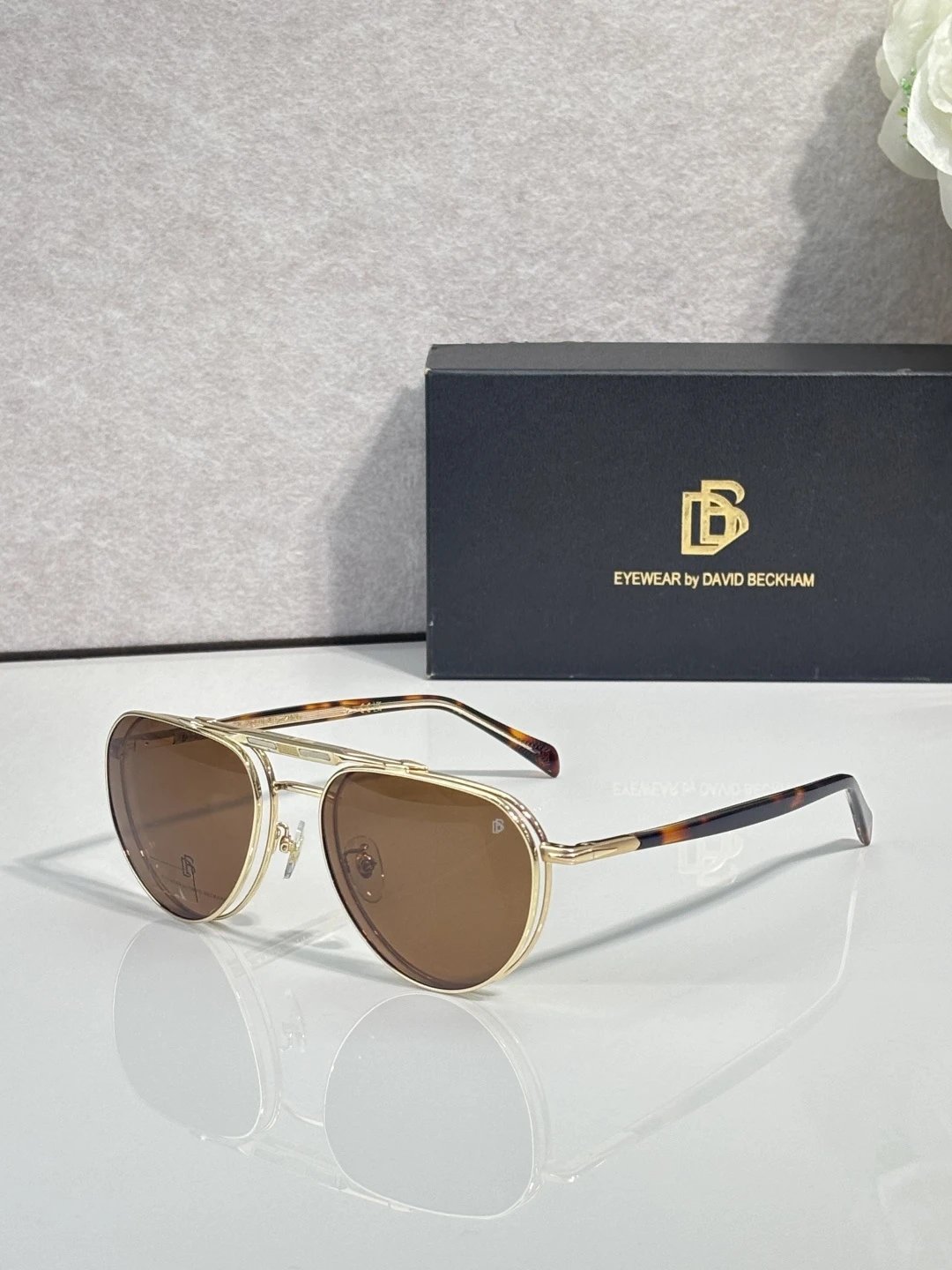 David Beckham DB 1238 Sunglasses Ver.A — photo 2