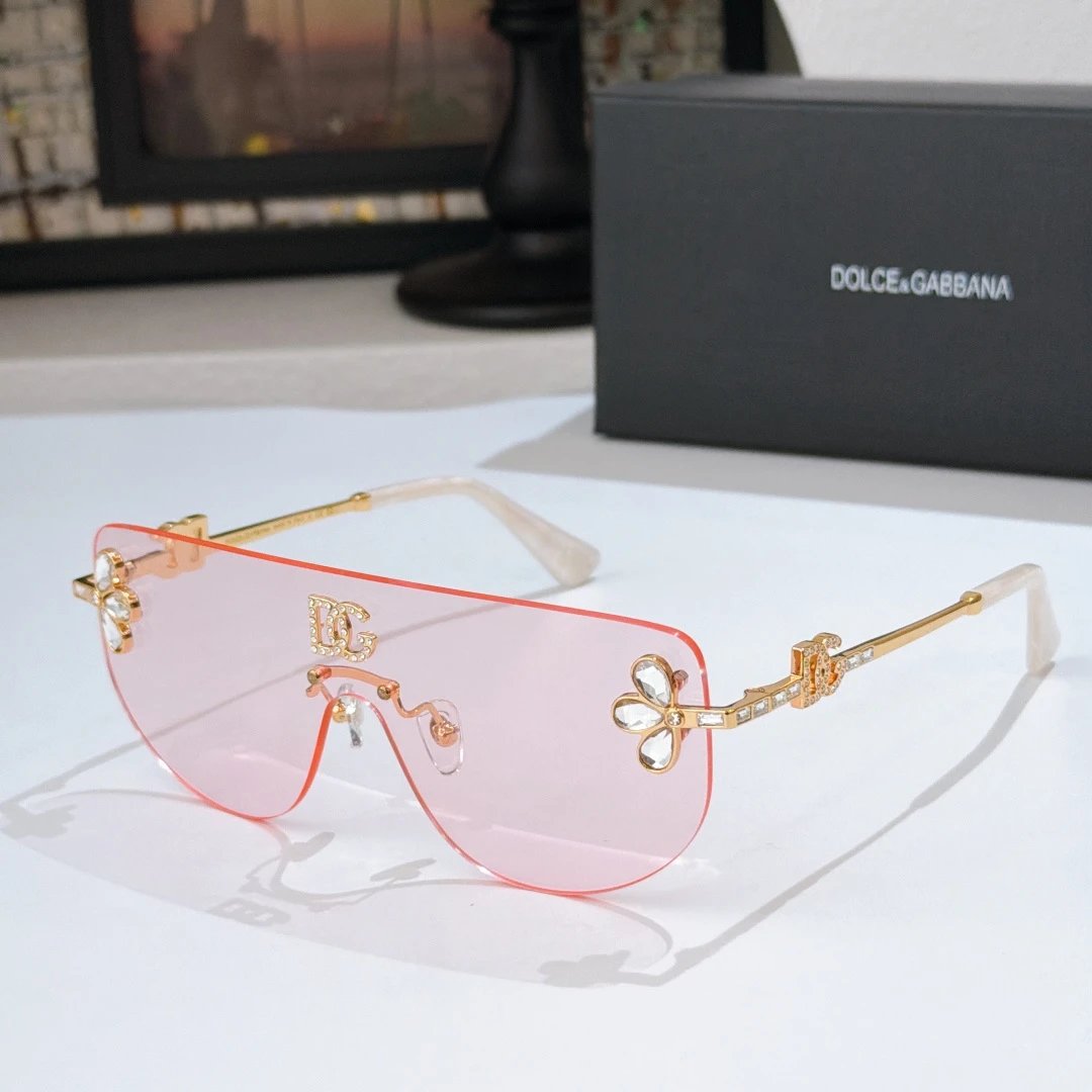 Dolce & Gabbana DG2207 Sunglasses Ver.A — Photo 4